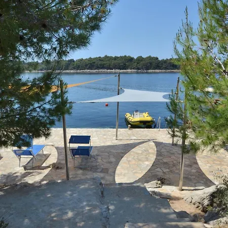 3609-5 For 3 Pers In Karbuni